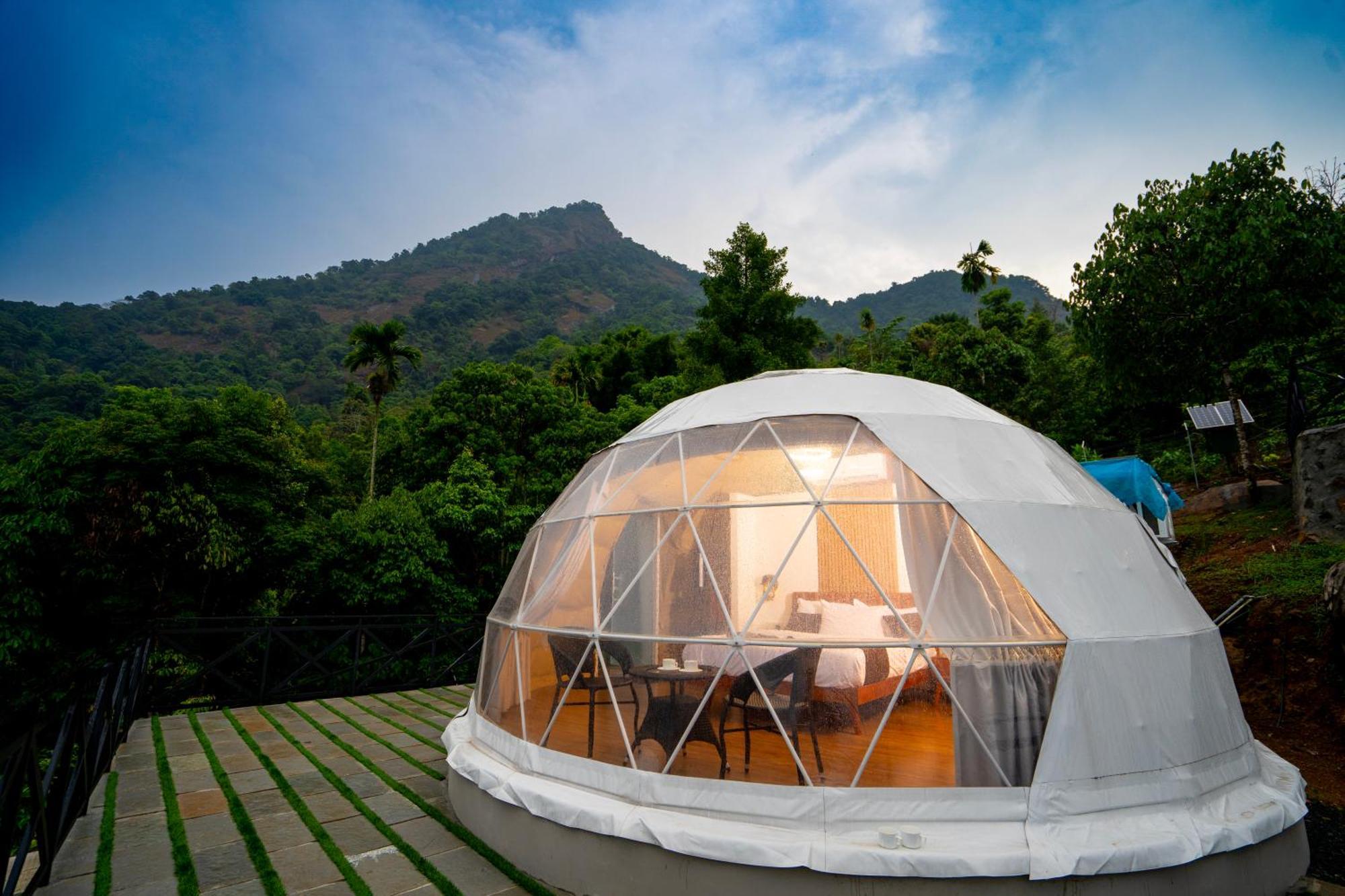 Karimb Resorts Vallikavungal Екстер'єр фото