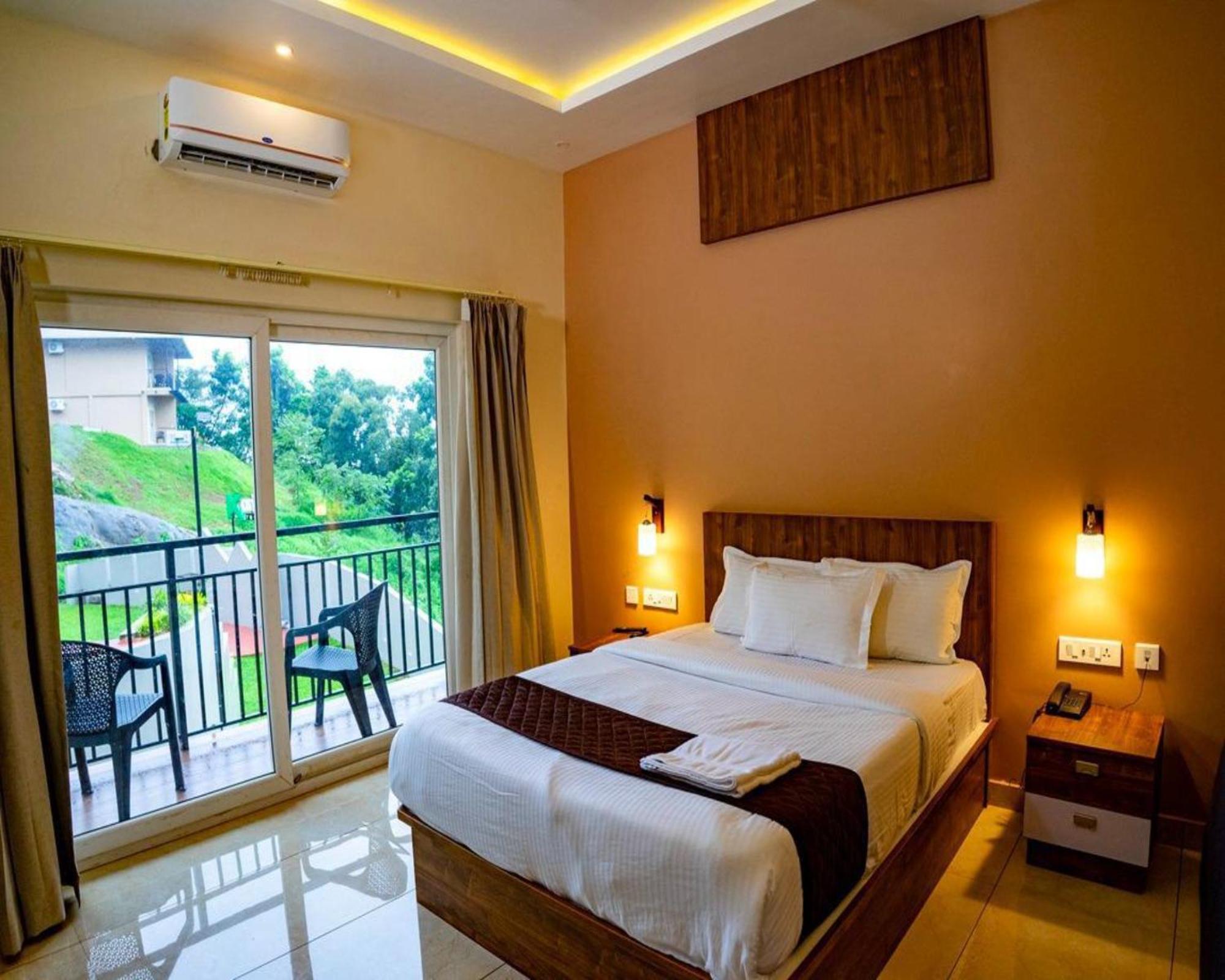 Karimb Resorts Vallikavungal Екстер'єр фото